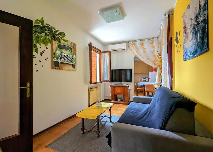 Appartamento Casa Singola Con Spazio Auto E Giardino Mestre