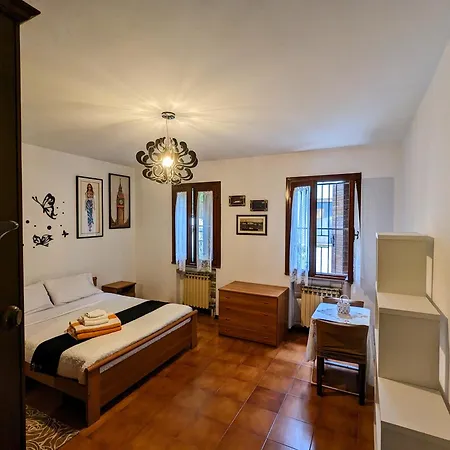 Casa Singola Con Spazio Auto E Giardino Mestre