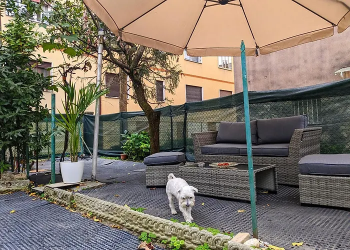 Casa Singola Con Spazio Auto E Giardino Apartmán *